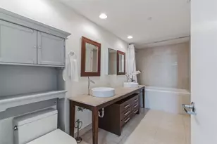 475 Brickell Ave, Miami, FL 33131 - Photo 14