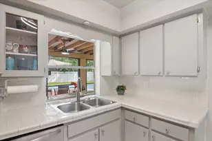 11913 NW 31st St, Coral Springs, FL 33065 - Photo 10