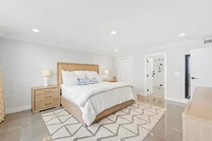 5440 N Ocean Dr, Singer Island, FL 33404 - Photo 14