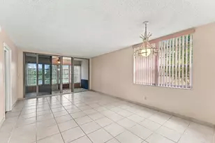 6350 NW 62nd St, Tamarac, FL 33319 - Photo 6