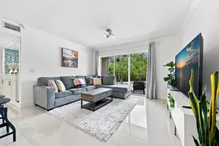 13771 Oneida Dr, Delray Beach, FL 33446 - Photo 2
