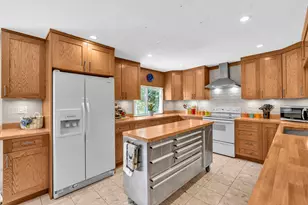 2624 SW 107th Ct, Miami, FL 33165 - Photo 8