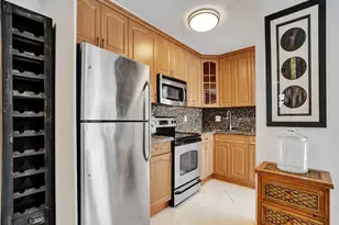 1439 S Ocean Blvd, Lauderdale by the Sea, FL 33062 - Photo 12