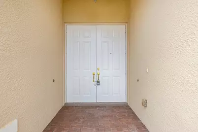 10310 Carolina Willow Drive, Fort Myers, FL 33913 - Photo 8