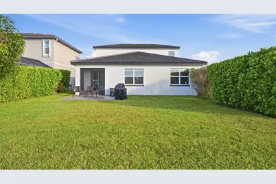 7730 NW Gladwell Lane, Port Saint Lucie, FL 34987 - Photo 10