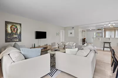 13329 Polo Club Road #105, Wellington, FL 33414 - Photo 14
