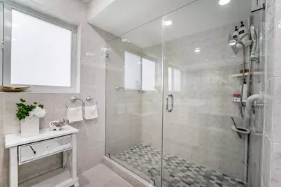 1040 Crystal Lake Drive #Unit 3, Pompano Beach, FL 33064 - Photo 20