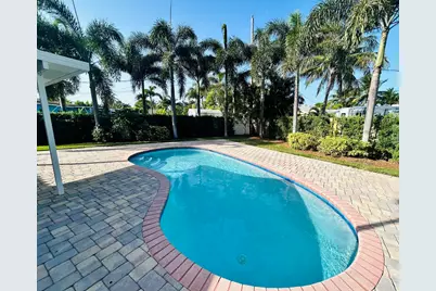 328 SE 6th Avenue, Deerfield Beach, FL 33441 - Photo 18