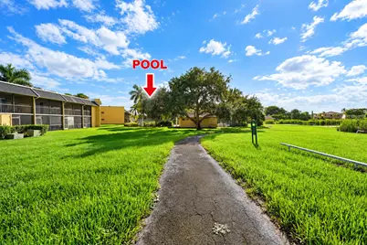 1509 Meadows Circle W, Boynton Beach, FL 33436 - Photo 16