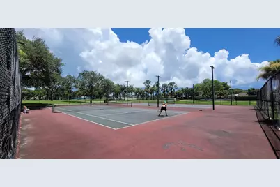1509 Meadows Circle W, Boynton Beach, FL 33436 - Photo 26