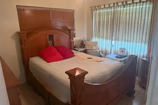 2601 SW 53rd Ave, West Park, FL 33023 - Photo 4