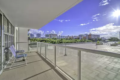 230 174th Street #Apt 417, Sunny Isles Beach, FL 33160 - Photo 24