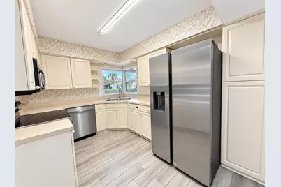 1430 N Trafalgar Circle, Hollywood, FL 33020 - Photo 10