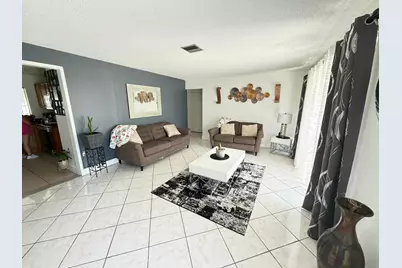 662 SW Branford Drive, Port Saint Lucie, FL 34983 - Photo 8