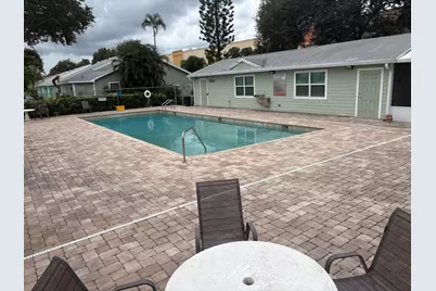 1437 Royal Forest Court, West Palm Beach, FL 33406 - Photo 44