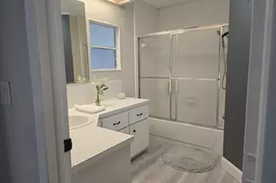 3271 Fairway Dr, Pompano Beach, FL 33069 - Photo 34