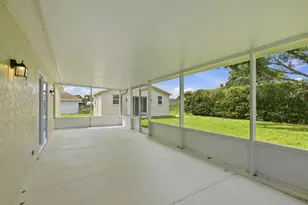 453 SW Columbus Dr, Port Saint Lucie, FL 34953 - Photo 6