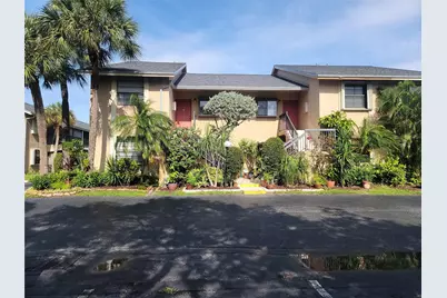 1001 SE 6th Avenue #127, Deerfield Beach, FL 33441 - Photo 2