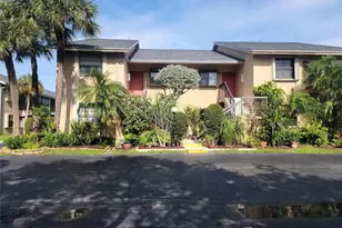 1001 SE 6th Ave, Deerfield Beach, FL 33441 - Photo 2