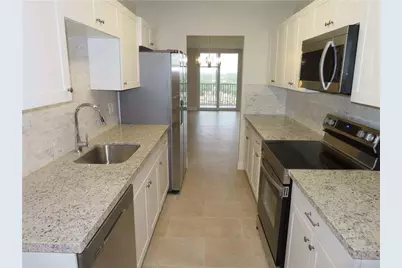 250 Jacaranda Drive #810, Plantation, FL 33324 - Photo 1