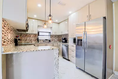219 NE 6th Avenue, Boynton Beach, FL 33435 - Photo 1