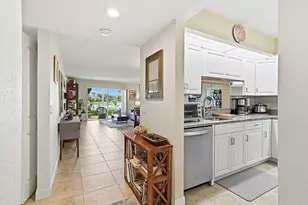 13055 SW 15th Ct, Pembroke Pines, FL 33027 - Photo 6