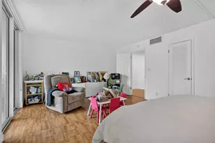 946 NE 24th Ave, Hallandale Beach, FL 33009 - Photo 32