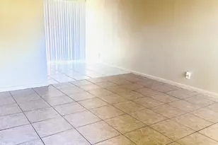 9326 Sunrise Dr, West Palm Beach, FL 33403 - Photo 8