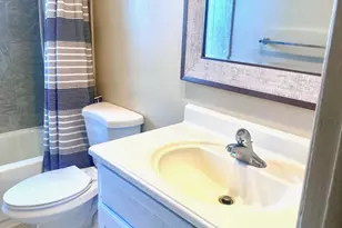 9326 Sunrise Dr, West Palm Beach, FL 33403 - Photo 22