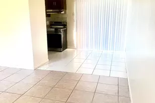 9326 Sunrise Dr, West Palm Beach, FL 33403 - Photo 10