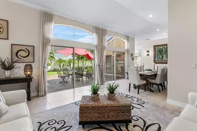 5054 Prairie Dunes Village Circle, Lake Worth, FL 33463 - Photo 12