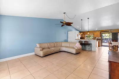 2872 NW 95th Avenue, Coral Springs, FL 33065 - Photo 4