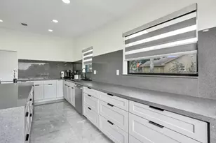 11700 S Island Rd, Cooper City, FL 33026 - Photo 16