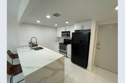600 NE 36th Street #1111, Miami, FL 33137 - Photo 4