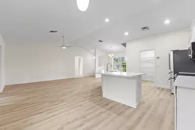 7508 Paso Robles Boulevard, Fort Pierce, FL 34951 - Photo 6