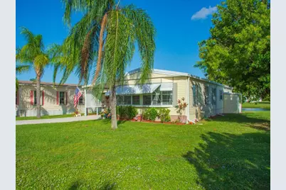 12 Toreador, Port Saint Lucie, FL 34952 - Photo 4