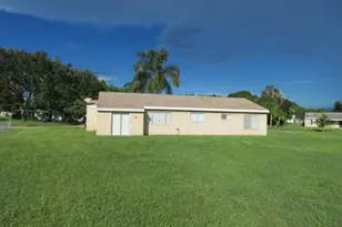 374 SW Eastport Cir, Port Saint Lucie, FL 34953 - Photo 14
