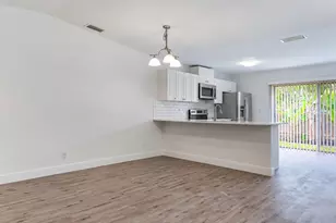 5300 Breadfruit Cir, Delray Beach, FL 33484 - Photo 4