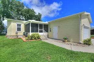 939 Pecan Cir, Barefoot Bay, FL 32976 - Photo 2