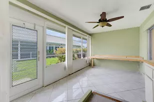 5253 Crystal Anne Dr, West Palm Beach, FL 33417 - Photo 20