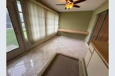 5253 Crystal Anne Drive, West Palm Beach, FL 33417 - Photo 10