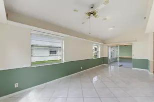 5253 Crystal Anne Dr, West Palm Beach, FL 33417 - Photo 16