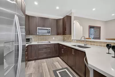 2790 Kinsington Circle, Weston, FL 33332 - Photo 2