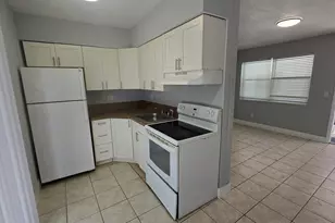 16951 NE 18th Ave, North Miami Beach, FL 33162 - Photo 4
