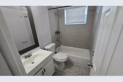 16951 NE 18th Avenue #6, North Miami Beach, FL 33162 - Photo 6