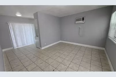 16951 NE 18th Avenue #6, North Miami Beach, FL 33162 - Photo 2
