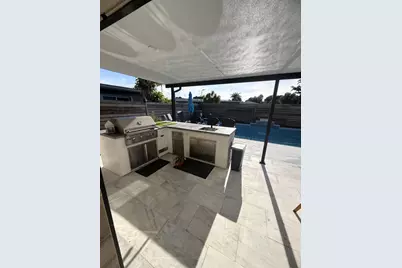501 NW 98th Avenue, Pembroke Pines, FL 33024 - Photo 4