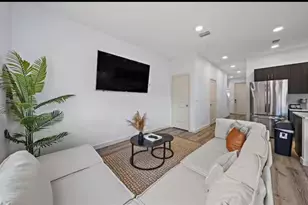 1559 W 26th Ct, Riviera Beach, FL 33404 - Photo 8