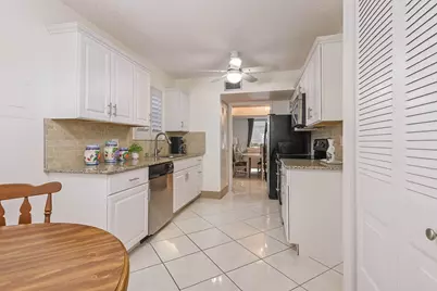 6850 10th Avenue N #206, Lake Worth, FL 33467 - Photo 8