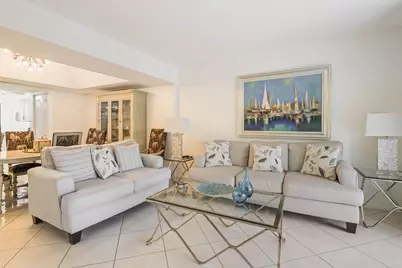 6850 10th Avenue N #206, Lake Worth, FL 33467 - Photo 2